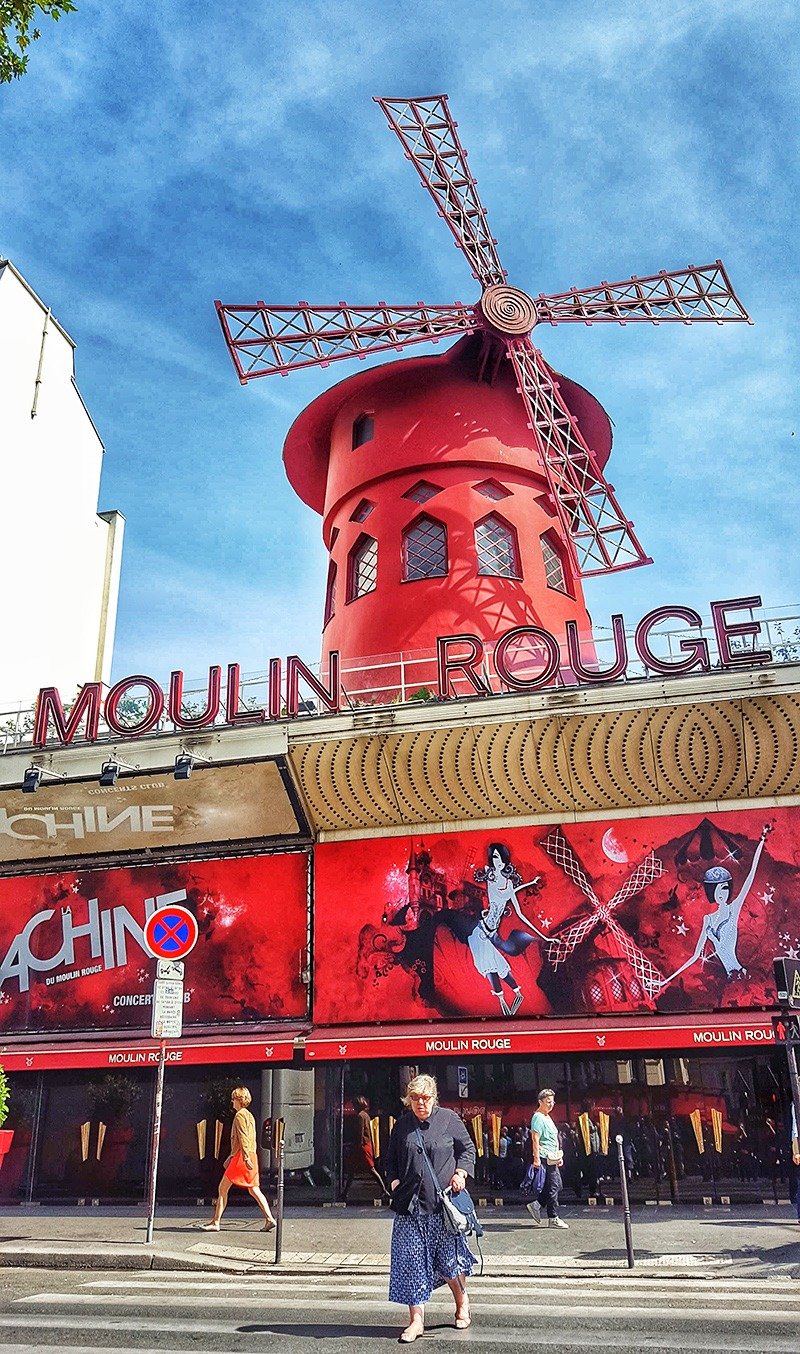 Lugares imperdíveis em Paris | Moulin Rouge