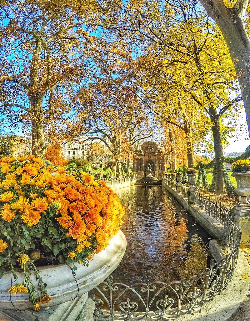 Jardim de Luxemburgo no Outono